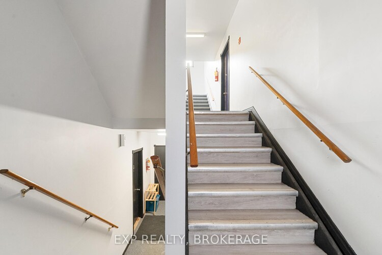 65 QUEEN Street, North Dundas, ON, 705 - Chesterville