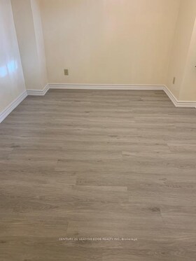 537 Sundown Crescent, Durham, ON , MLS #E12441276 , Image - 1