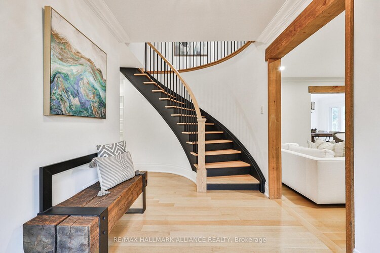 138 Cavendish Court, Oakville, ON, 1011 - MO Morrison