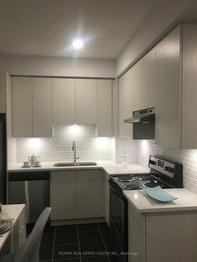 2490 Old Bronte Road, Halton, ON , MLS #W12243801 , Image - 1