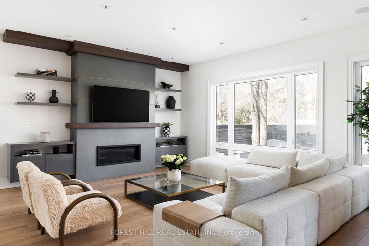 8 Nora Road, Toronto, ON, Islington-City Centre West