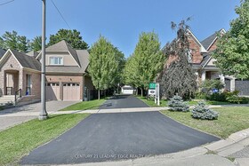 10 Yorkton Boulevard, York, ON , MLS #N12583960 , Image - 1