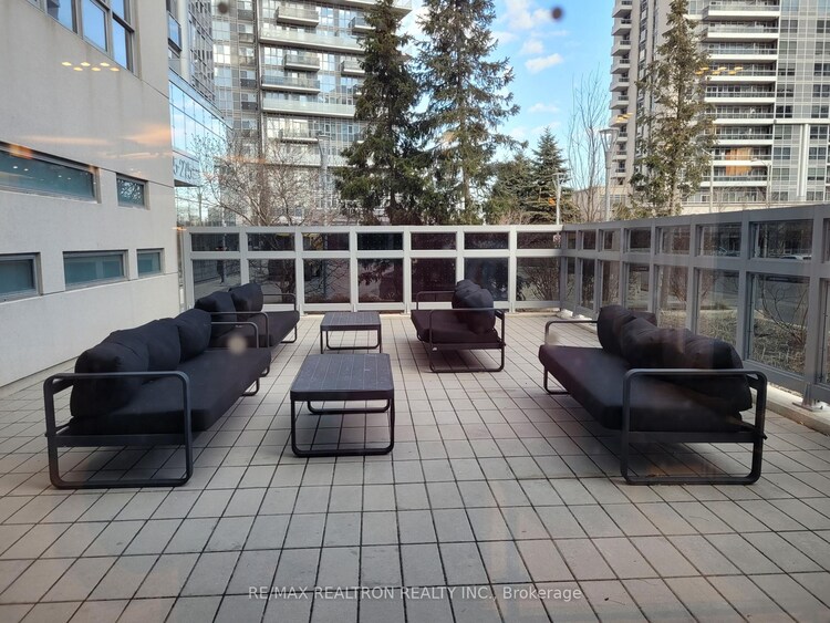 275 Village Green Square, Toronto, ON, Agincourt South-Malvern West