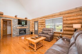 171 Gosford Street, Bruce, ON , MLS #X12059725 , Image - 1