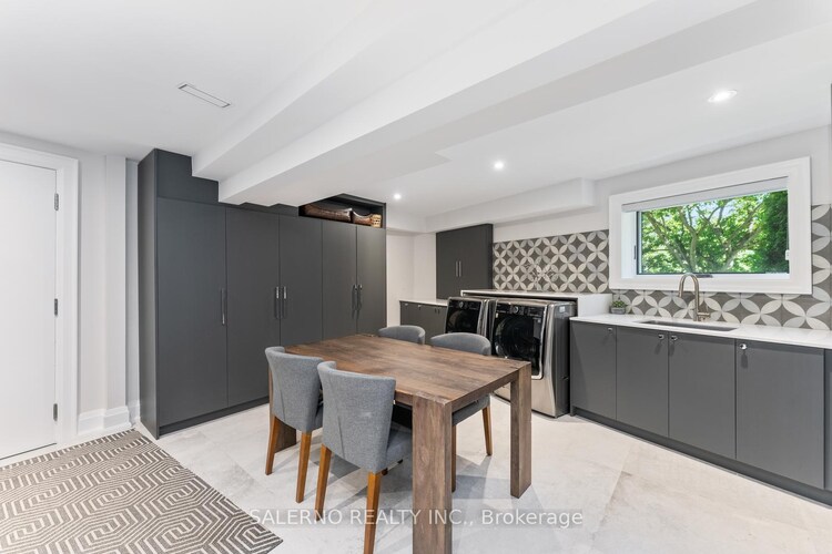 290 Kingscross Drive, King, ON, King City