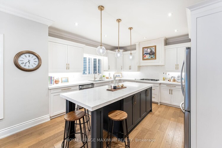 14 Pine Grove Road, Vaughan, ON, East Woodbridge