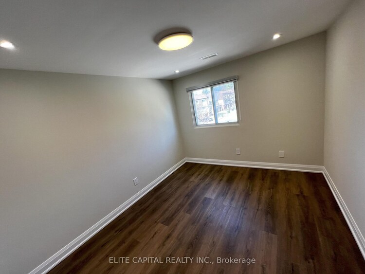 15 Jenny Wren Way, Toronto, ON, Hillcrest Village