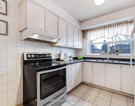 17 Norfield Crescent, Toronto, ON , MLS #W13137158 , Image - 1
