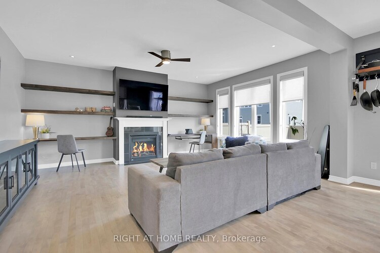 68 Pelham Crescent, Stittsville - Munster - Richmond, ON, 8209 - Goulbourn Twp From Franktown Rd/South To Rideau