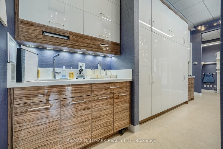 3018 Yonge Street, Toronto, ON, Lawrence Park South