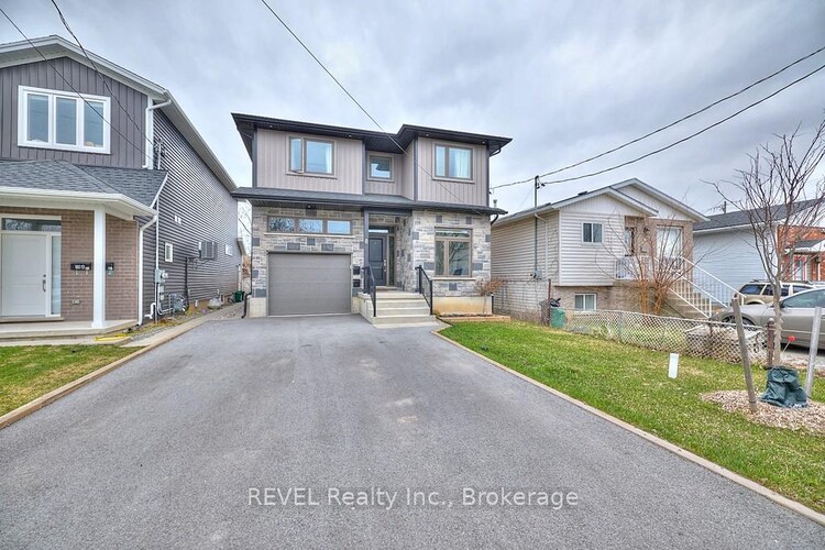 8 Nash Street, St. Catharines, ON, 458 - Western Hill