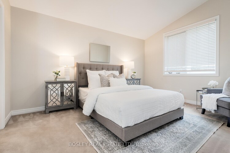 8 Silver Court, Hamilton, ON, Waterdown