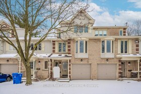 302 College Avenue W, Wellington, ON , MLS #X12062055 , Image - 1