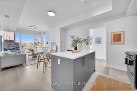 664 Spadina Avenue, Toronto, ON , MLS #C12062369 , Image - 1