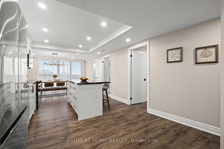 3303 Don Mills Road, Toronto, ON, Don Valley Village