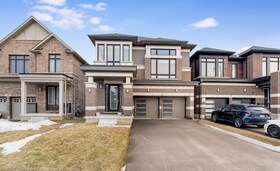 11 Blackburn Street, Waterloo, ON , MLS #40712605 , Image - 1