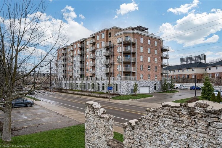 155 Water Street S, Cambridge, Ontario, 