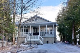 46 William Avenue, Simcoe, ON , MLS #S12505892 , Image - 1