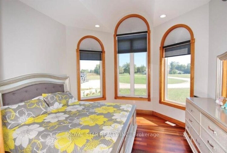 9225 Short Malden Road, LaSalle, ON, 