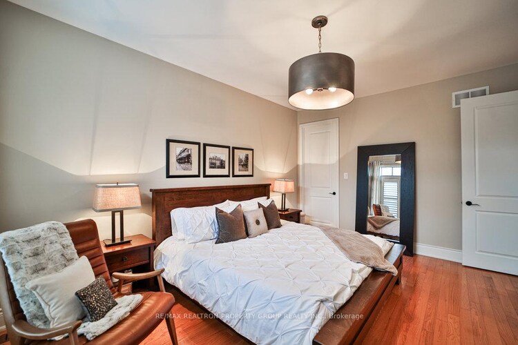 168 Twyn Rivers Drive, Pickering, ON, Rougemount