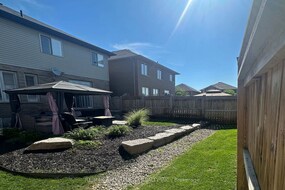 8 Chartwell Circle, Hamilton, ON