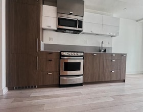 290 Adelaide Street W, Toronto, ON , MLS #C13214228 , Image - 1