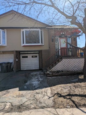 5 Bay Crest Drive, Peel, ON