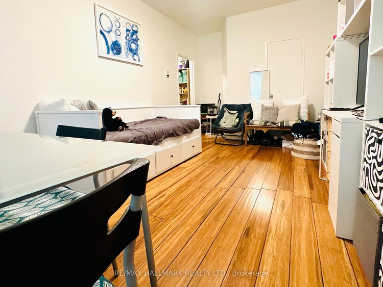 1 Triller Avenue, Toronto, ON, South Parkdale