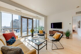 3 Mcalpine Street E, Toronto, ON , MLS #C12065676 , Image - 1