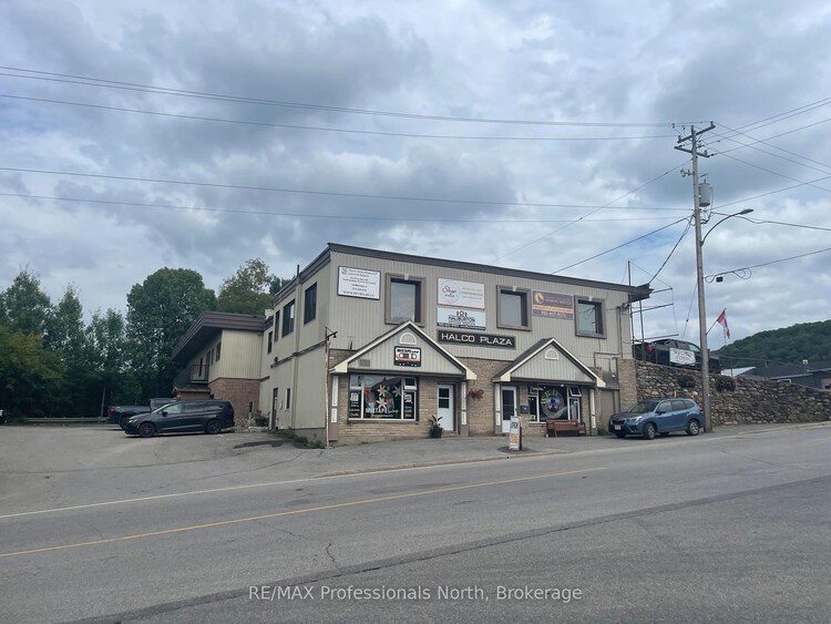 83 Maple Avenue, Dysart et al, ON, Dysart