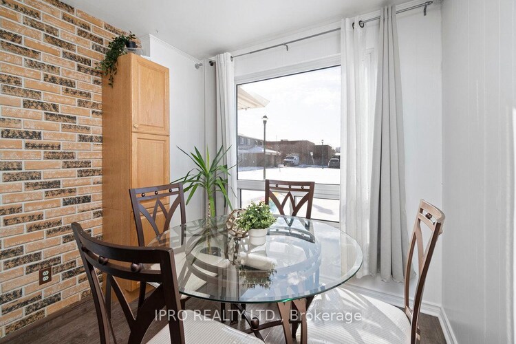 44 Village Court, Brampton, ON, Brampton East