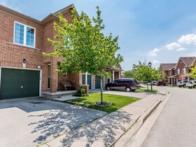 6399 Spinnaker Circle, Peel, ON , MLS #W12065770 , Image - 1