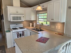 15 Kenora Trail, Simcoe, ON , MLS #S12066184 , Image - 1