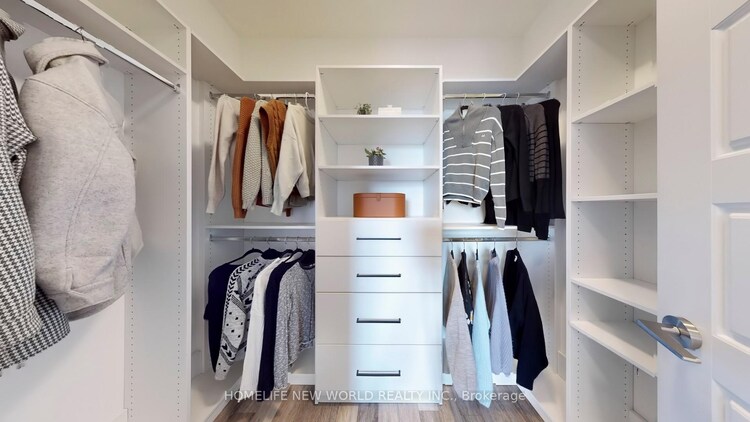 25 Water Walk Drive, Markham, ON, Unionville