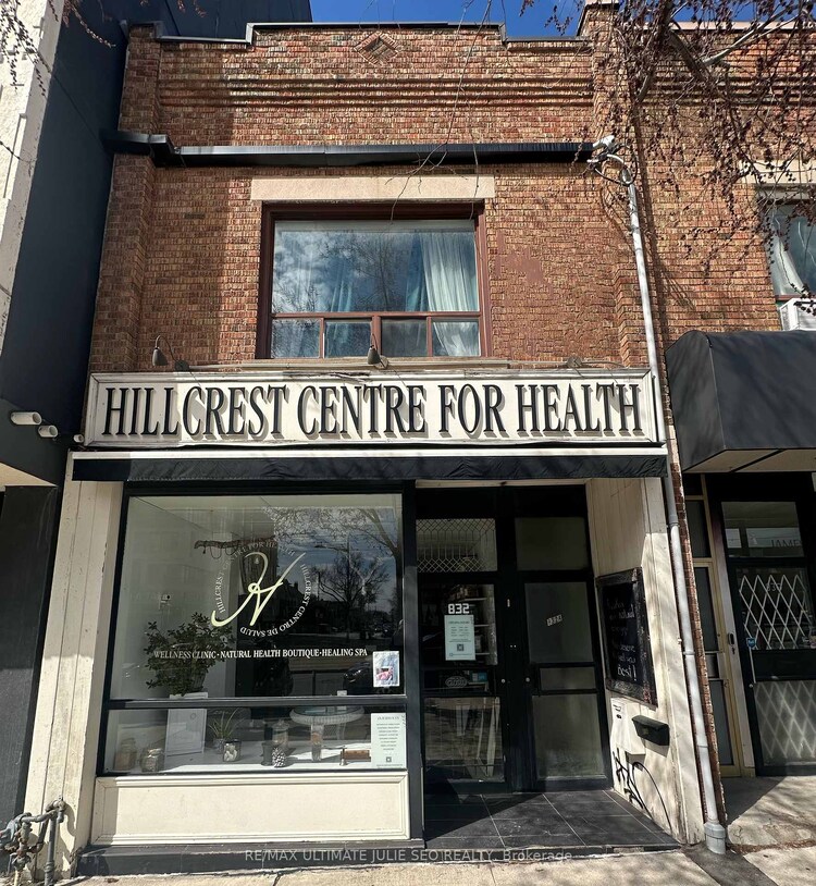 832 St Clair Avenue W, Toronto, ON, Oakwood Village