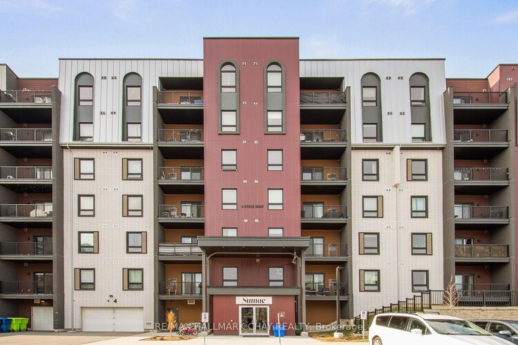 4 Spice Way, Barrie, ON, Innis-Shore