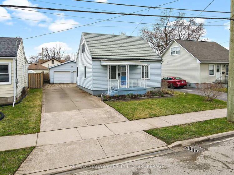 207 Gilmore Road, Fort Erie, ON, 332 - Central