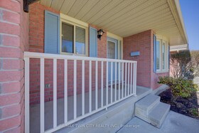 489 Northlake Drive, Waterloo, ON , MLS #X12511808 , Image - 1