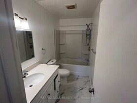 979 Wellington Street, Lambton, ON , MLS #X12067372 , Image - 1