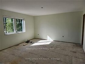 140 GOLD Street W, Grey County, ON , MLS #X12068026 , Image - 1