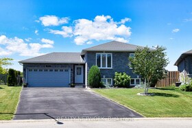 44 Backus Drive, Norfolk, ON , MLS #X12068652 , Image - 1