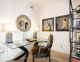 2095 Lake Shore Boulevard W, Toronto, ON , MLS #W12068661 , Image - 1