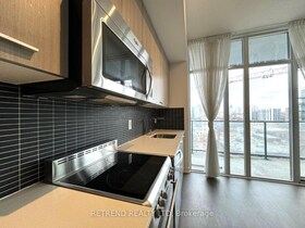 105 George Street, Toronto, ON , MLS #C13412394 , Image - 1