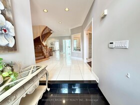 26 Yellow Birch Crescent, York, ON , MLS #N12068820 , Image - 1