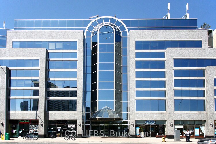 1920 Yonge Street, Toronto, ON, Yonge-Eglinton