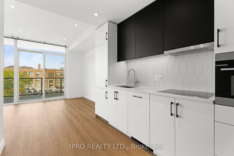 741 King Street W, Waterloo, ON, 
