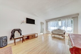 46 Wortham Drive, Toronto, ON