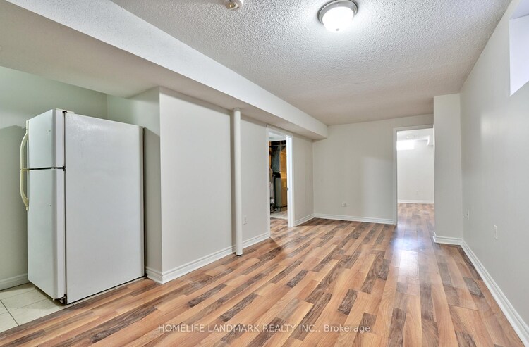 719 Stonebridge Avenue, Mississauga, ON, East Credit