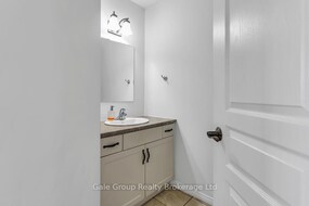 687 Frontenac Crescent, Oxford, ON