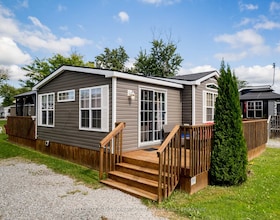 1501 Line 8 Road, Niagara, ON , MLS #X13036456 , Image - 1